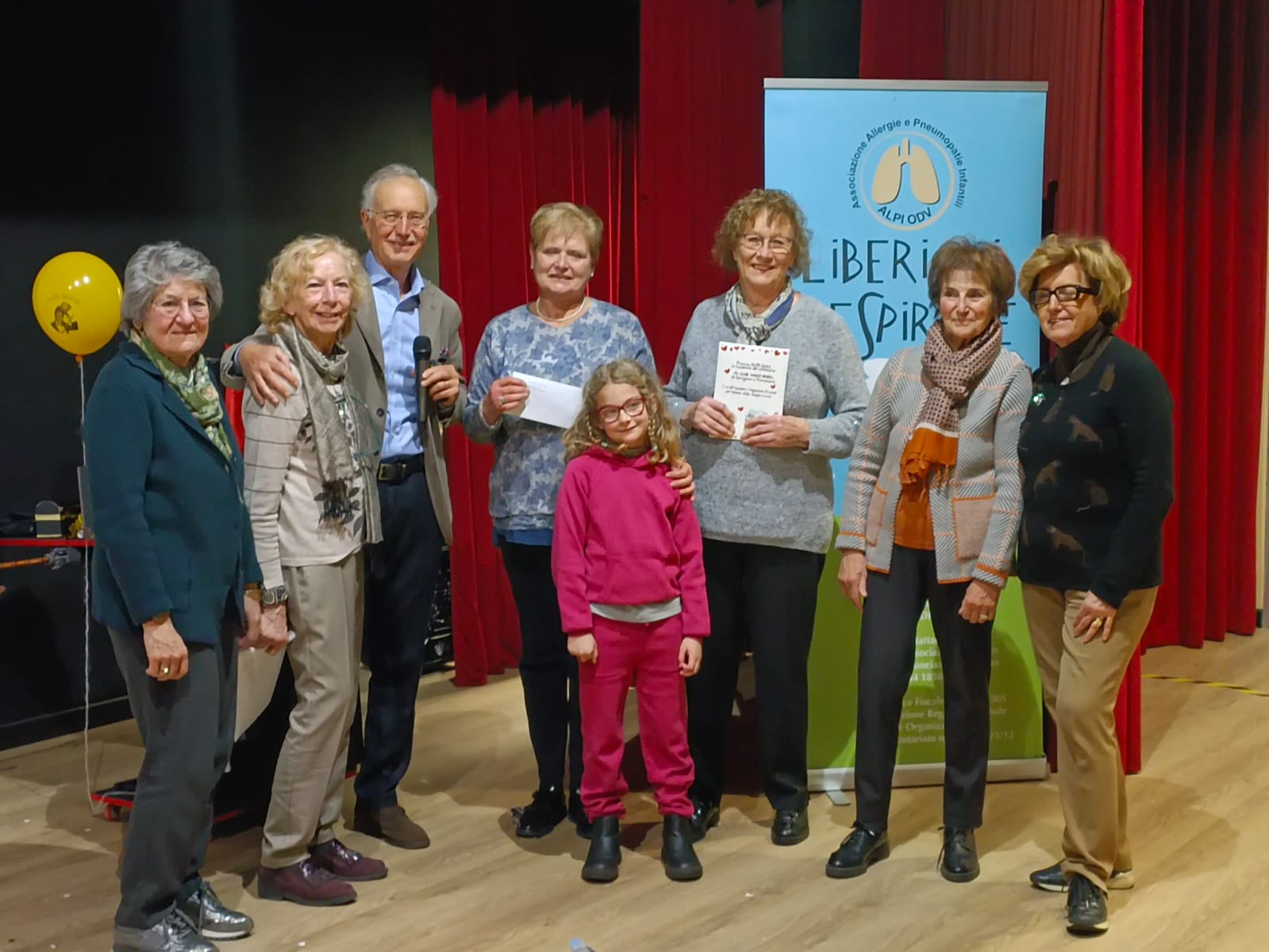 2 - Il premio Socio dell'Anno alle Signore dell'Inner Wheel di Palmanova-Cervignano