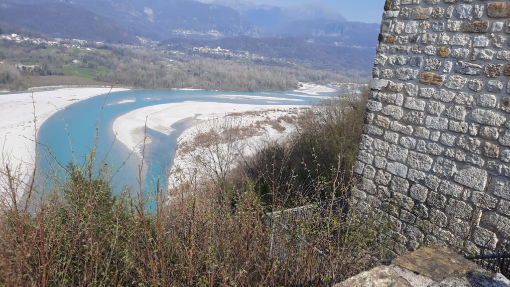 L'Arzino che si getta nel Tagliamento