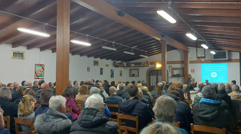 Tanta gente all’incontro sugli allevamenti intensivi a Pozzecco